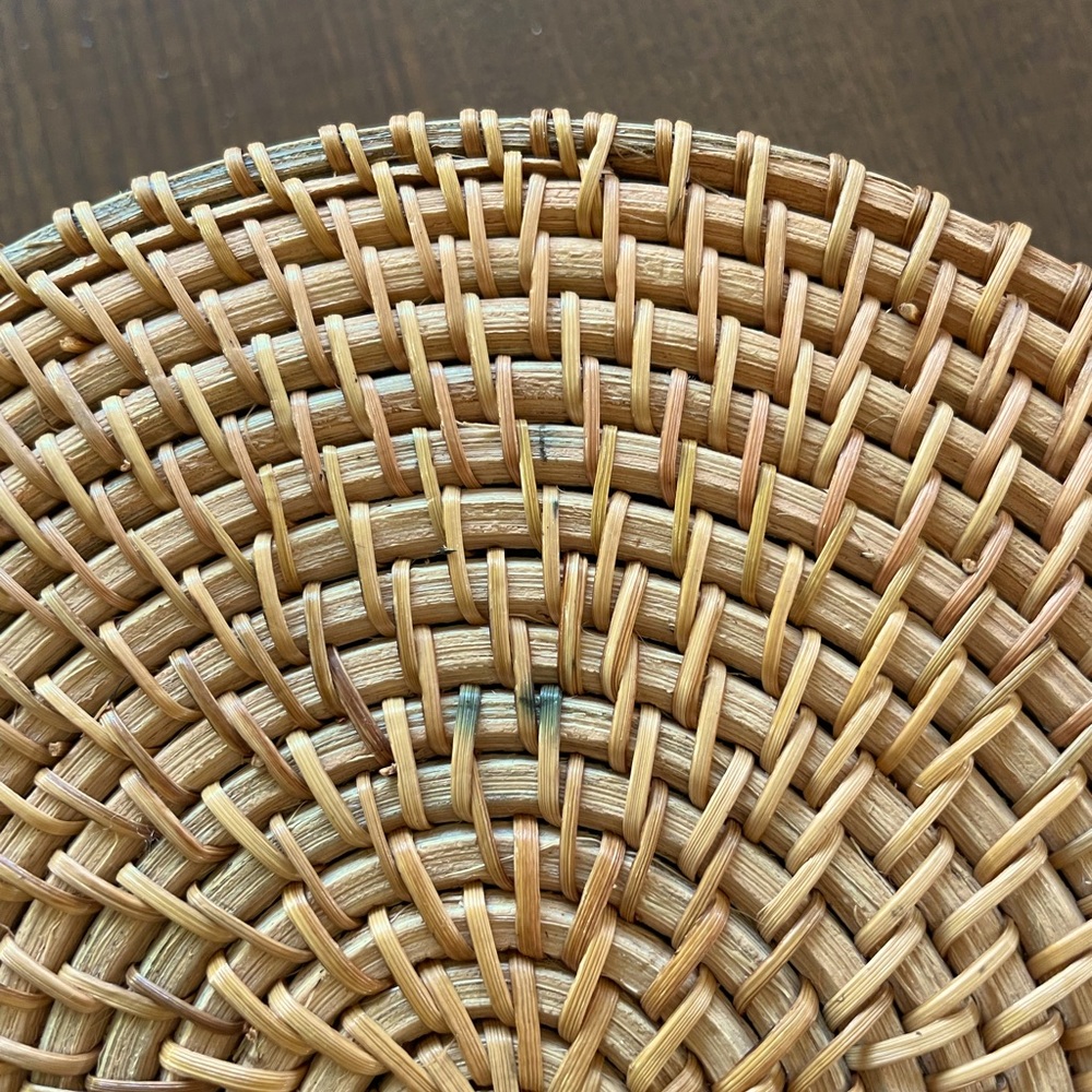 Round Wicker Rattan Shoulder Bag - Picture 5 of 5